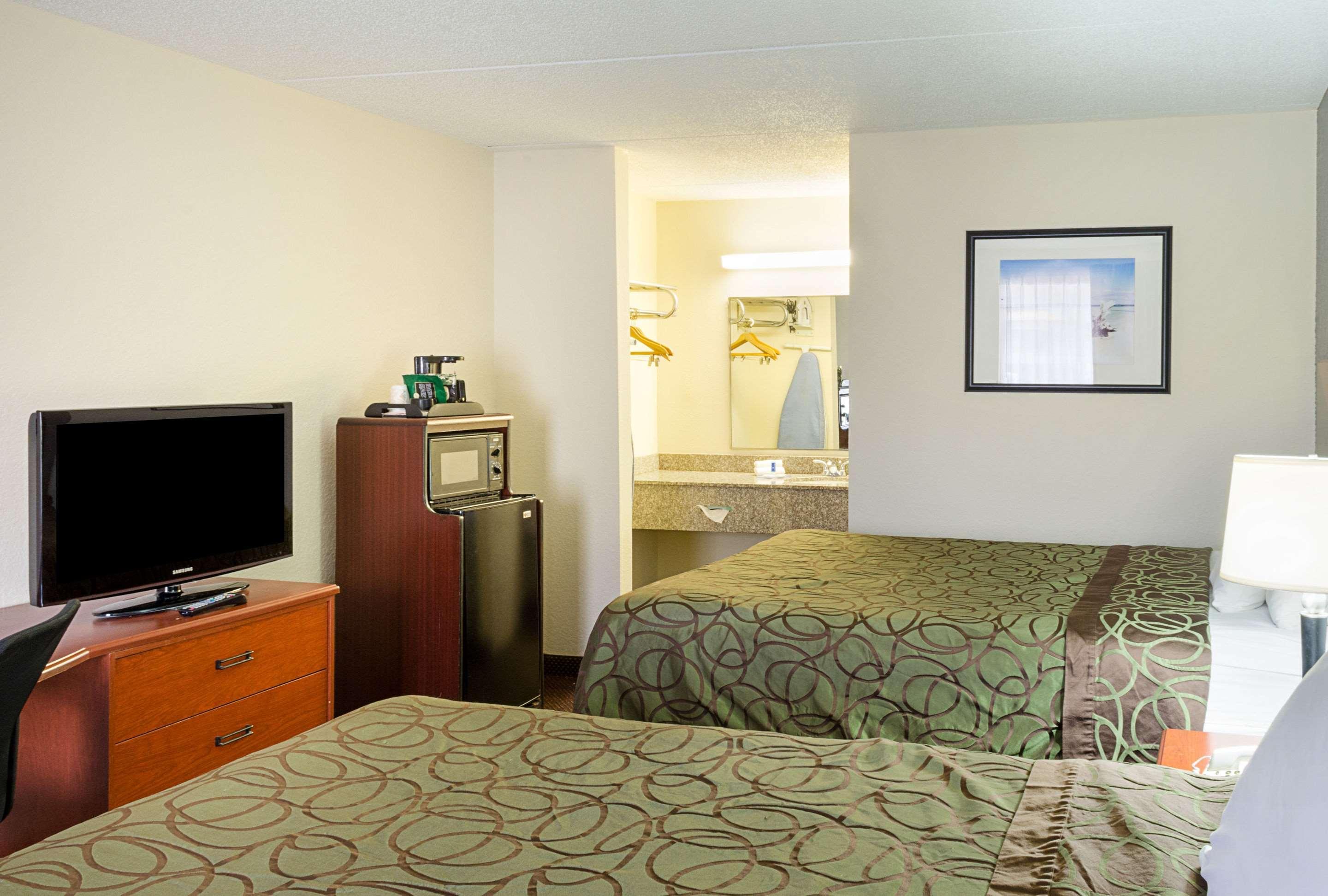 Rodeway Inn ปานามาซิตี้ ภายนอก รูปภาพ